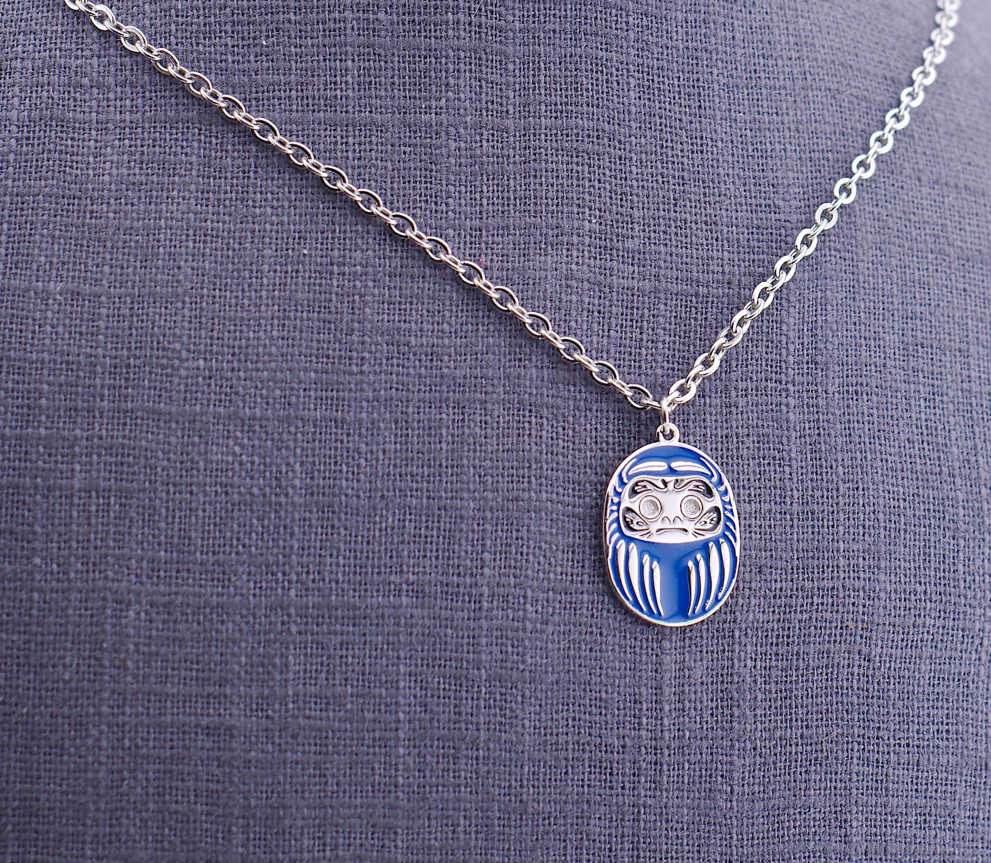 Collana Uomo Mini Daruma Blu Rodio Acciaio 50 cm