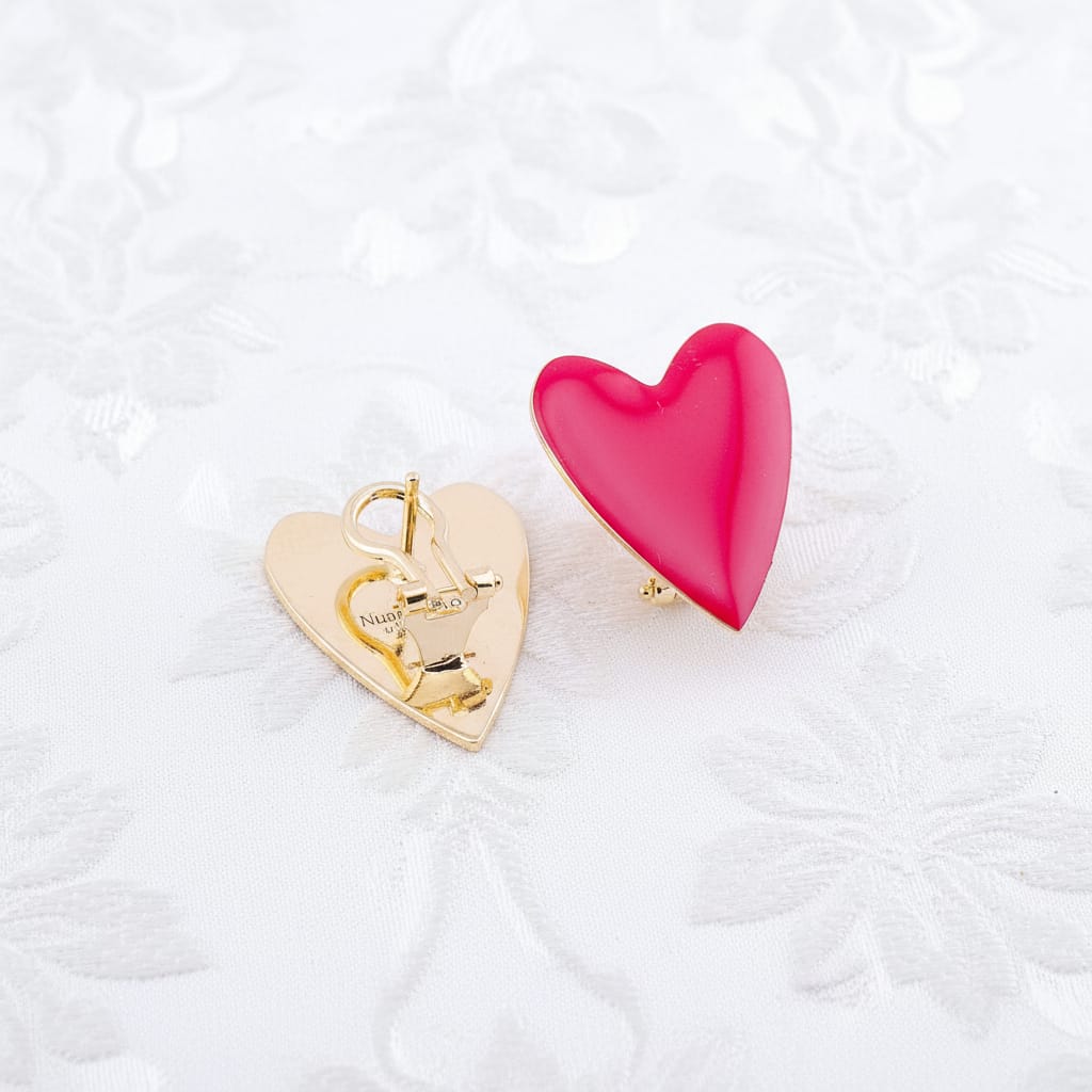 Orecchini Cuore Allungato Smalto 19x25mm – dettaglio colore – Nuage d'Etoiles