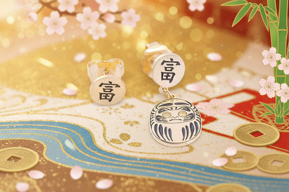 Orecchino Mini Daruma Oro – tappalobo con simbolo kanji ricchezza, collezione Daruma, Nuage d'Etoiles