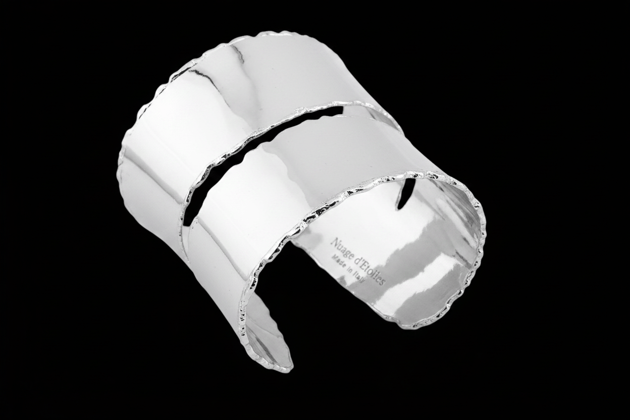 Bracciale Cuff Burn Collection in bronzo placcato Rodio – finitura bruciata, vista frontale | Nuage d'Etoiles