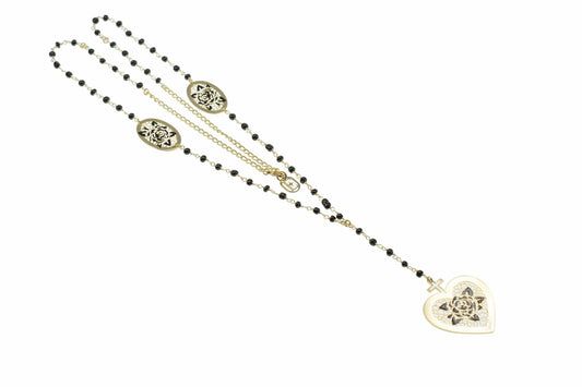 Collana Rosario + cuore con rosa nera