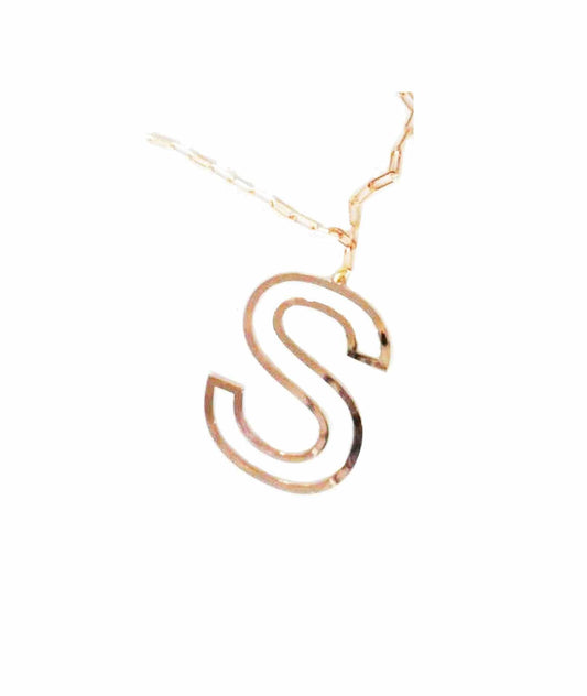 nuagedetoiles Collana con lettera vuota